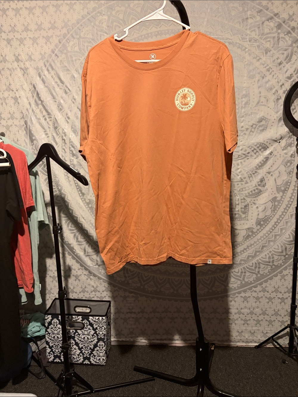 Hurley Men's Orange Short-Sleeve Graphic Tee